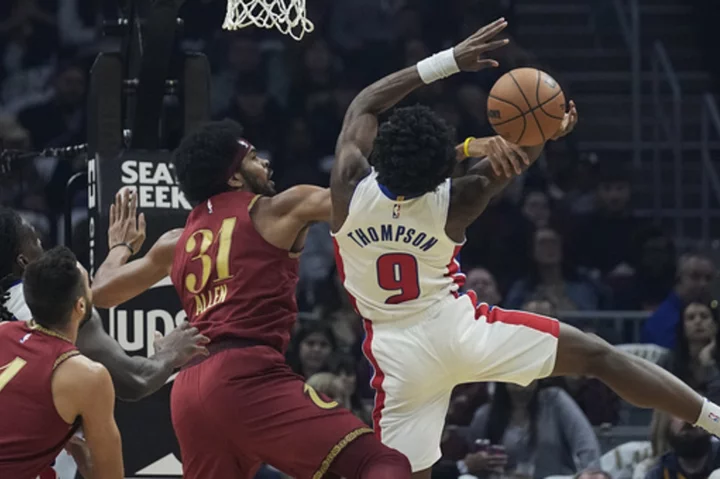 Darius Garland scores 28 points for the Cavaliers in a 108-100 win over Pistons in tournament play