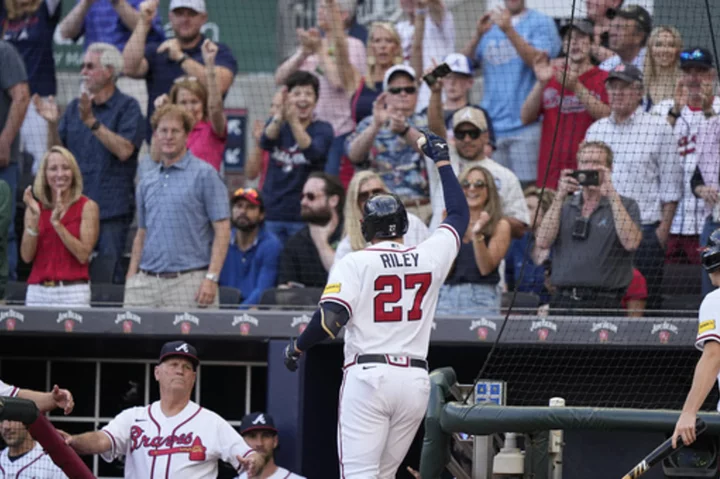 Acuña, Olson star as Atlanta Braves beat Philadelphia Phillies 11-4