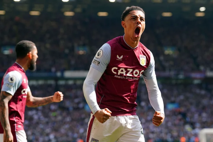 Aston Villa beat Tottenham as Unai Emery keeps up charge for top six