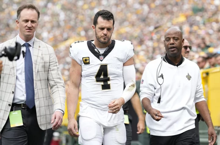 Derek Carr's frightening injury update could set back the Saints for weeks