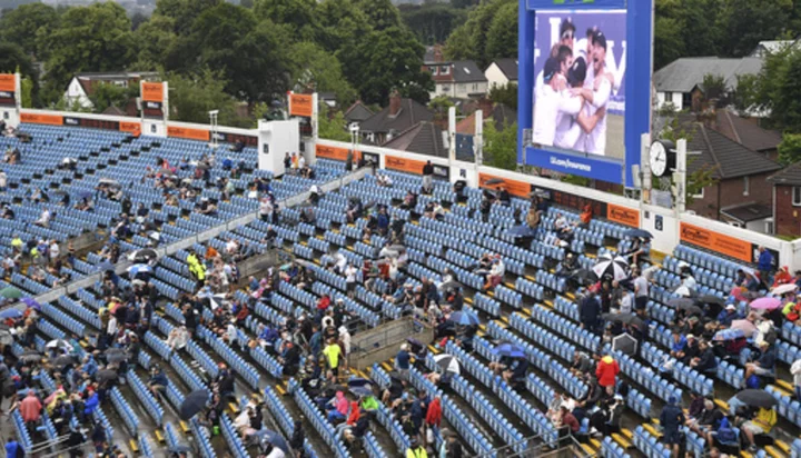 No play by tea as England and Australia frustrated by weather at 3rd Ashes test