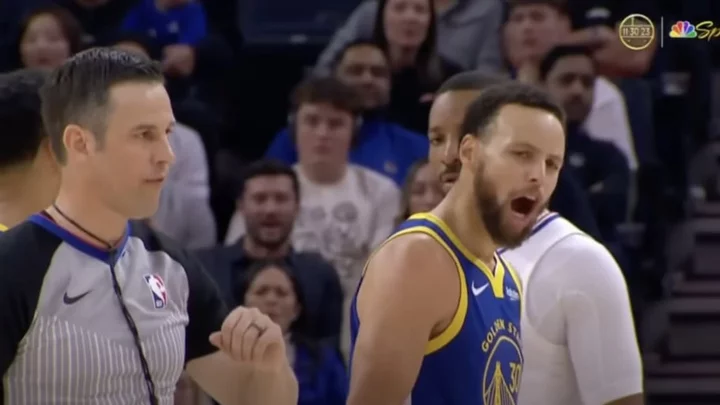 Stephen Curry Was Furious and Got a Technical Complaining About a Clear Foul