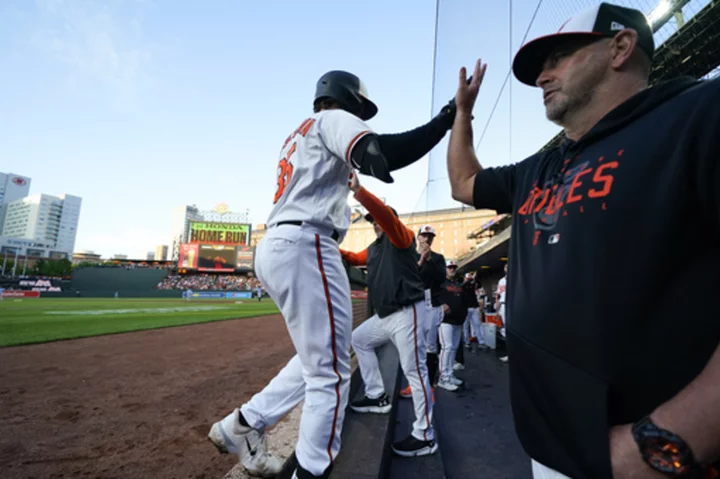 Rutschman's homer lifts Orioles to 4-2 win over Tampa Bay