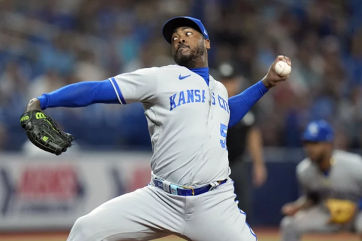 AL West-leading Rangers acquire once-dominant closer Aroldis Chapman in a trade with the Royals