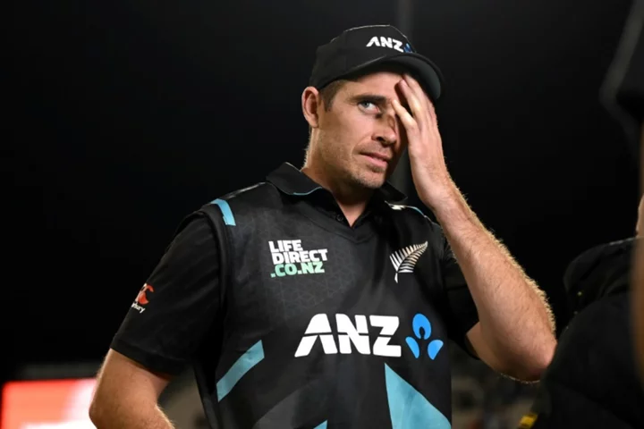 Southee 'chucks in some screws' to cure World Cup injury