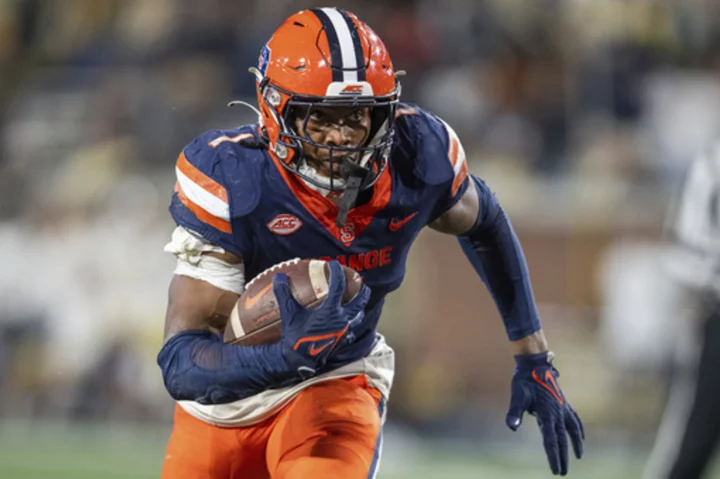 Syracuse seeks to salvage season and gain bowl eligibility, needing a win over Wake Forest