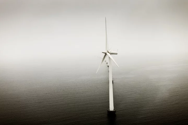 States Beg Biden to Bolster Offshore Wind While Projects Flounder