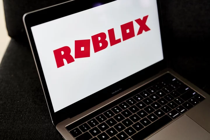 Roblox Misses Expectations on Daily Active Users and Engagement