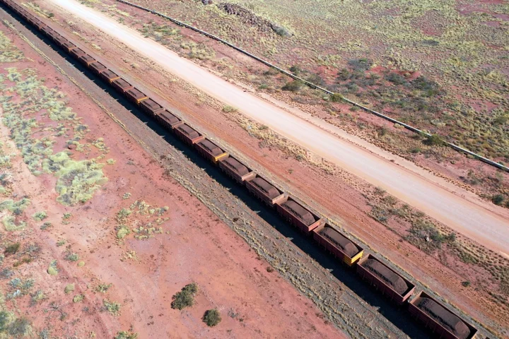 Challenge for World’s Biggest Robot Trains Is Going Electric