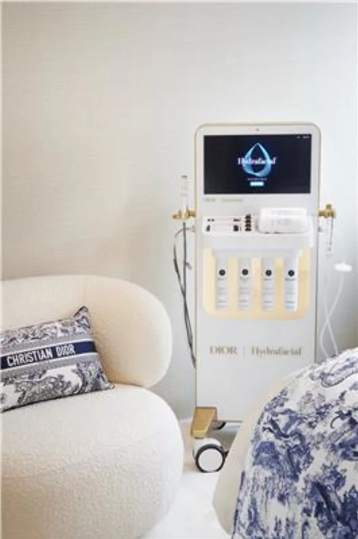 Hydrafacial Debuts Custom Syndeo Device on Dior Spa Cruise 2023