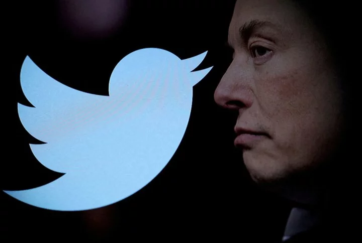 Musk reaffirms tweet-reading limits put due to data scraping