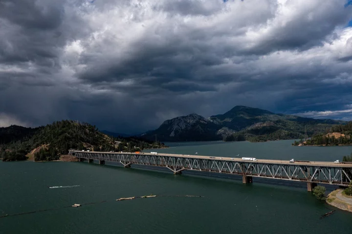 California Water Reservoirs Are Still Brimming as El Niño Looms
