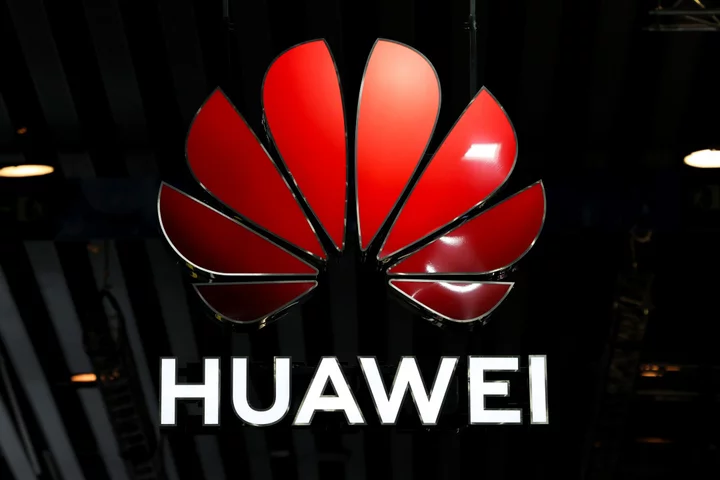 German Ministry Wants to Ban Huawei Parts From Core Network