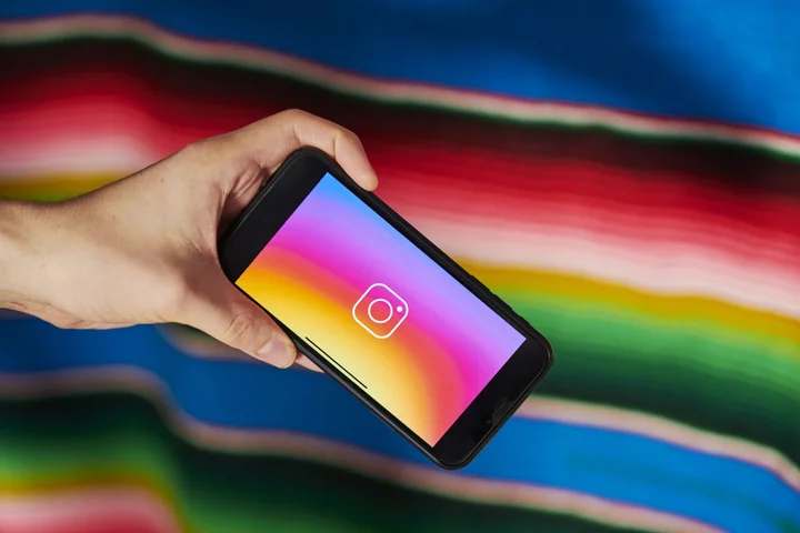 Meta Tests Views-Based Creator Payments to Compete With TikTok