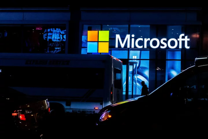 Microsoft Puts NYC Times Square Offices on Market Amid Pullback