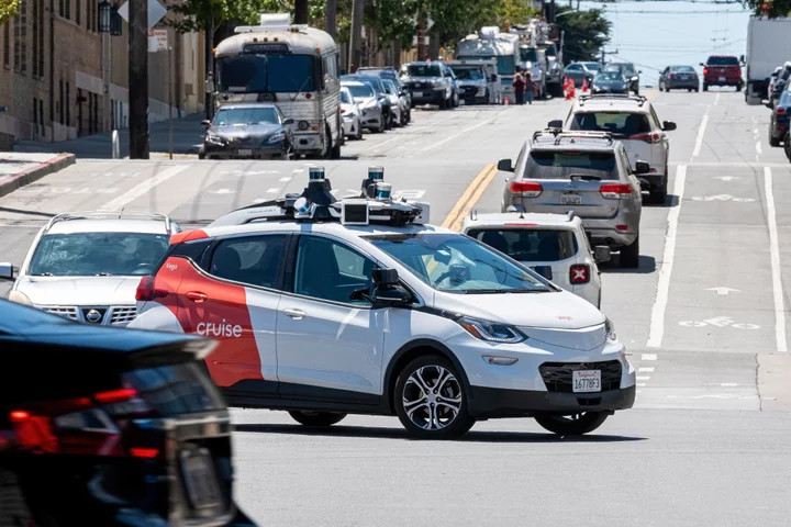 Robotaxis Are Making Enemies as They Go Around San Francisco