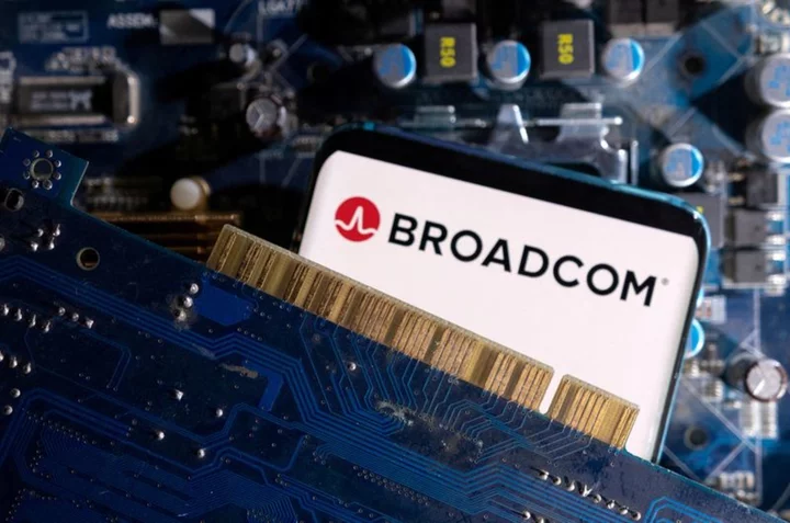 Broadcom forecasts third-quarter revenue above estimates