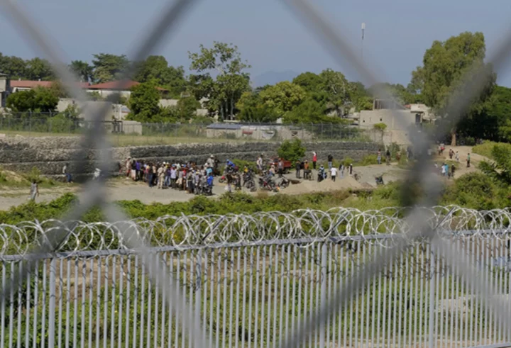 Tensions between Dominican Republic and Haiti flare after a brief armed standoff at the border