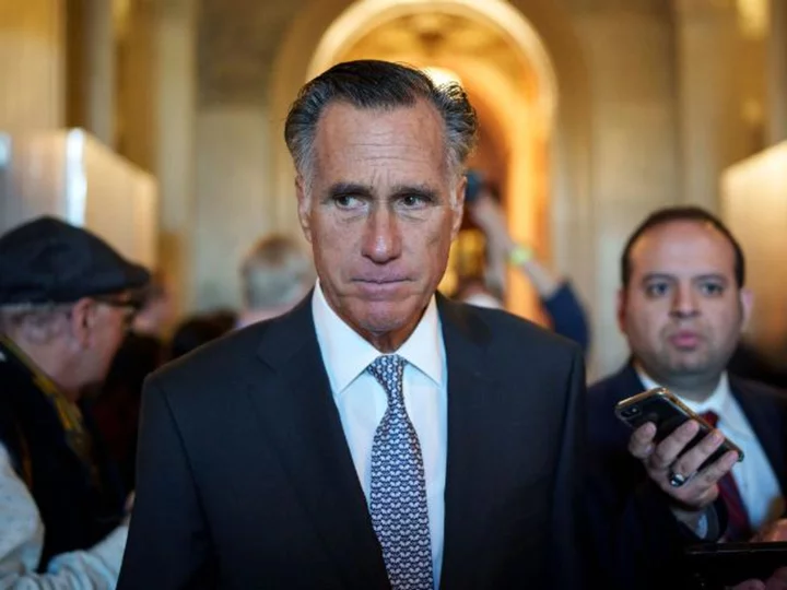 Mitt Romney announces he won't seek reelection as he calls for 'new generation of leaders'