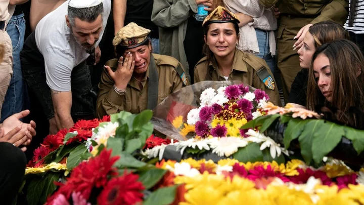 Israel returns body of Egyptian policeman who killed Israeli soldiers