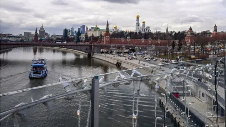 Several killed by floods on Moscow sewer tour