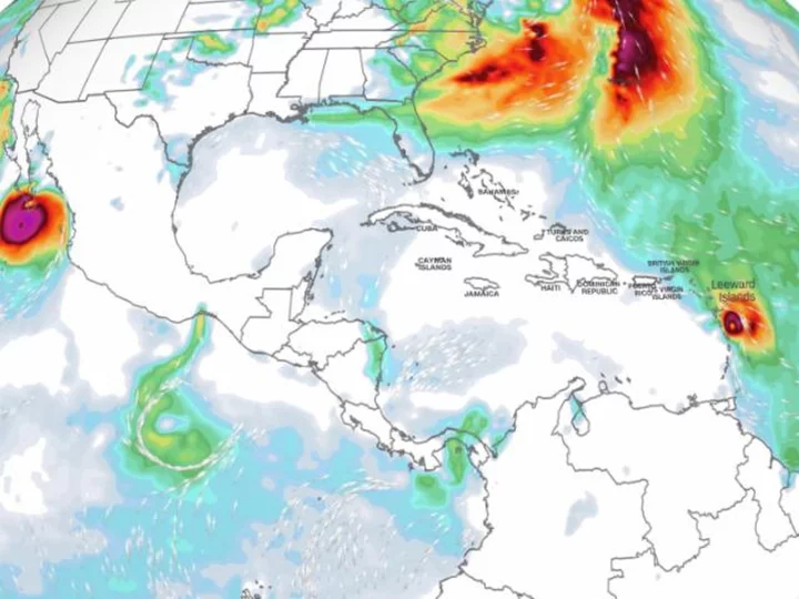 Hurricane Norma set to hit Cabo San Lucas area, while Tammy bears down on Leeward Islands