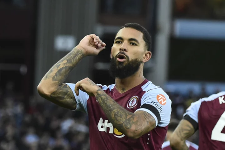 Aston Villa hammers West Ham 4-1 in Premier League to maintain 100% home record