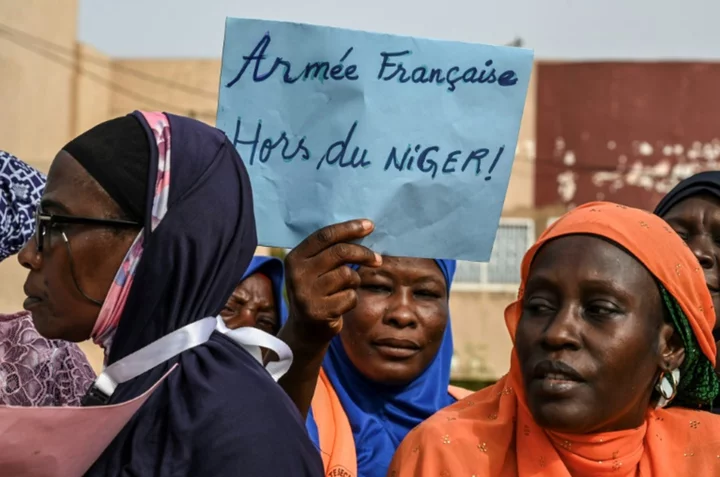 Niger military accuses France of deploying forces with eye to 'intervention'