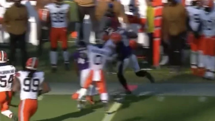 Ravens, Browns Scuffle After Lamar Jackson Gets Destroyed on Late Hit
