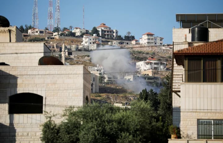 Israeli troops, backed by helicopter, kill 3 Palestinians in clash