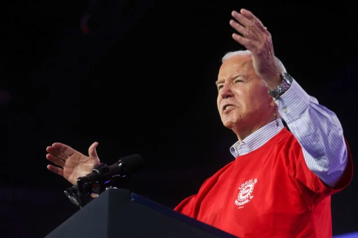 Biden wants UAW style labor deal for all US auto workers