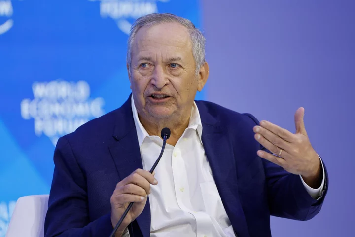 Larry Summers Jumps to Center of AI Stage With OpenAI Board Seat