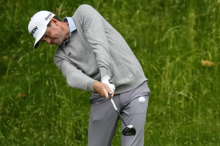 Keegan Bradley shoots 62, takes the early first-round lead at the Travelers Championship