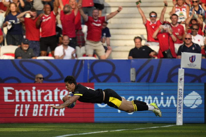 Wales weathers energetic underdog Portugal to win 28-8 at Rugby World Cup