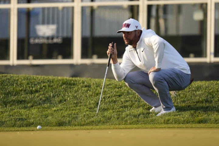 PGA Live Updates | Club pro Michael Block joins more famous company on PGA leaderboard